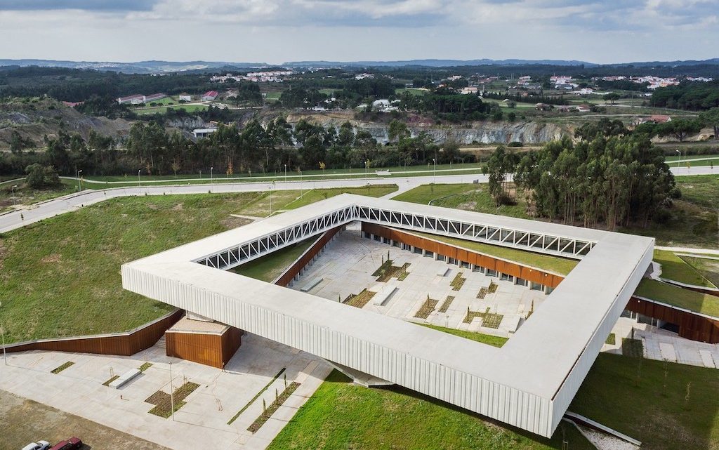 A Ipdroid muda a sua sede A Ipdroid muda a sua sede